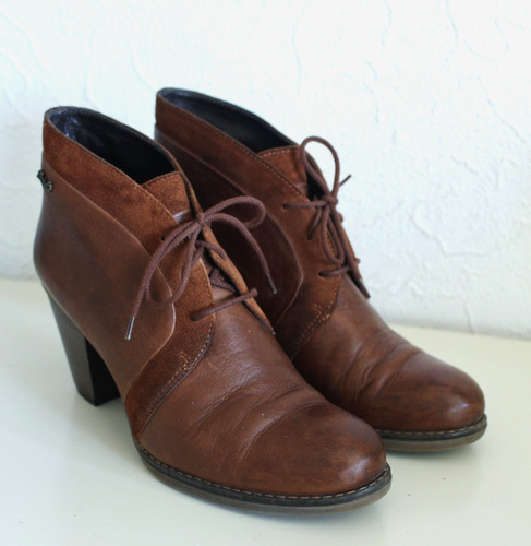 Lederschuhe