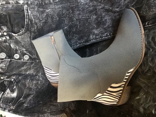 Stiefelette grau mit - , zebra